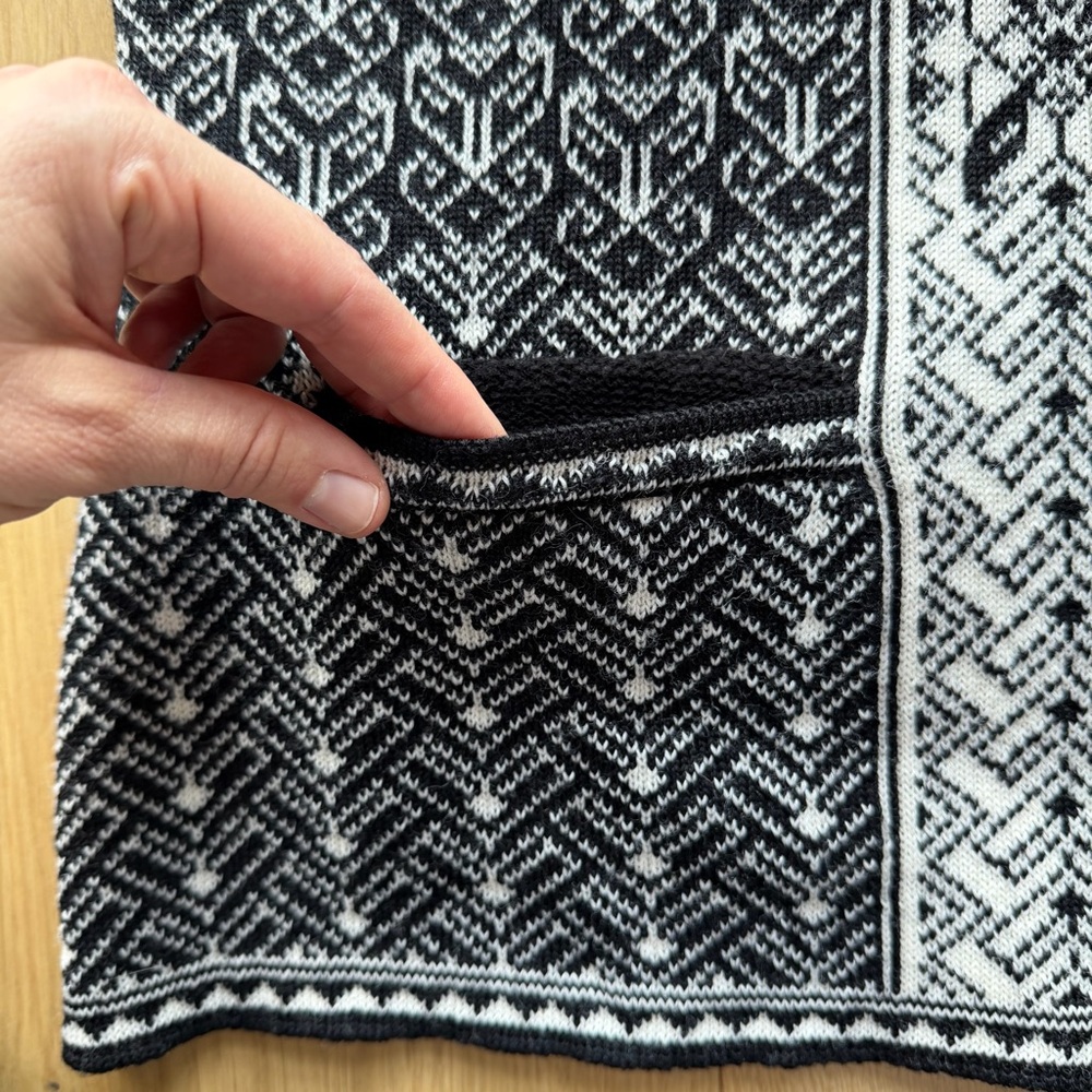 Norlender 100% Wool Black and White Patterned Women's Vest XXL - Picture 9 of 14